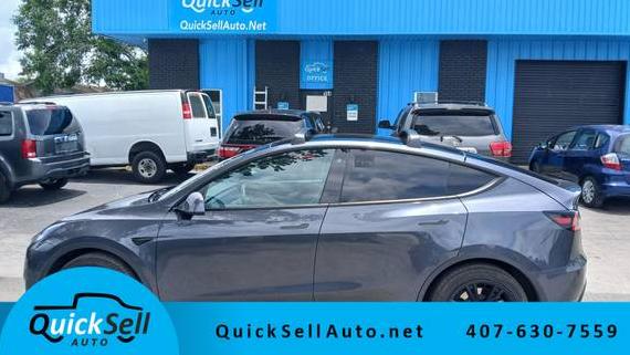 TESLA MODEL Y 2021 5YJYGDEE3MF077334 image